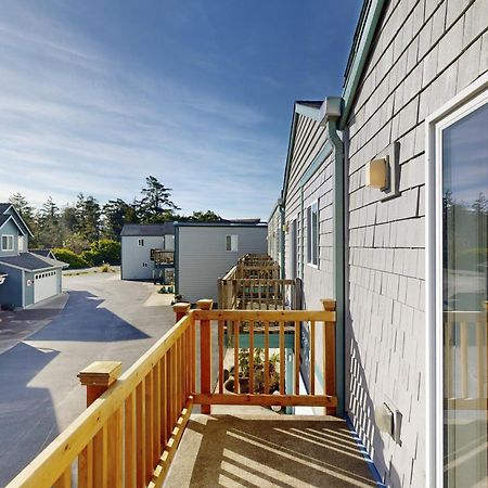 ニューポート Casa De Margaritaヴィラ エクステリア 写真